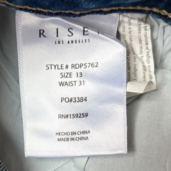 Risen Wide Leg Distressed Blue Cropped Jeans Women size 13 or 31 - Picture 12 of 12